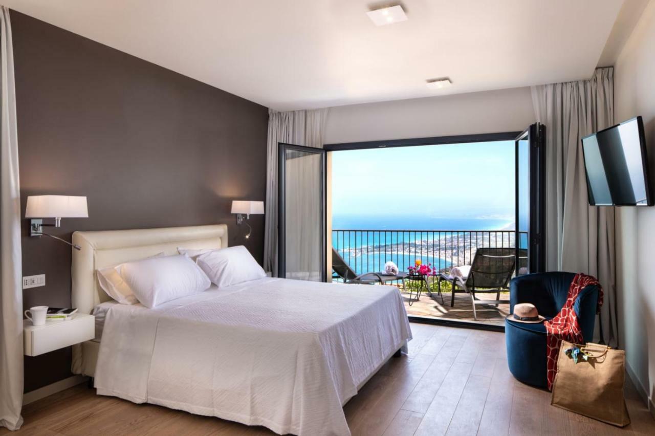 The View Luxury Apartments Taormina Ngoại thất bức ảnh